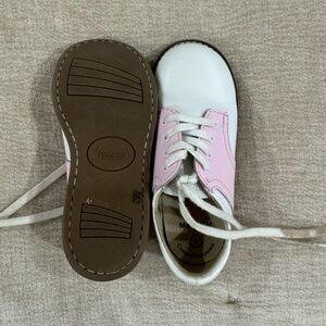 Footmates Size 9 GUC $20